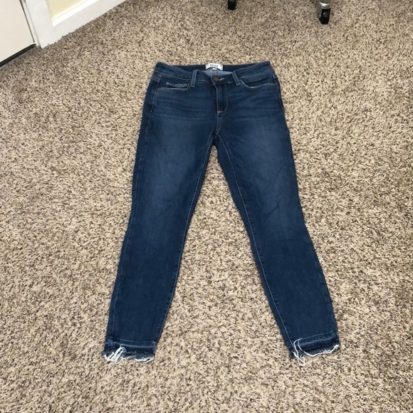 Paige Verdugo Crop Jeans Size 27 Dark Blue Unravels Raw Hem - Picture 2 of 11